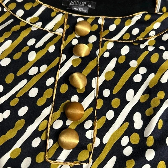 Japan dress,women size 36. Black, lined, long sleeve ,boat neck ,gold details EC - Picture 10 of 17